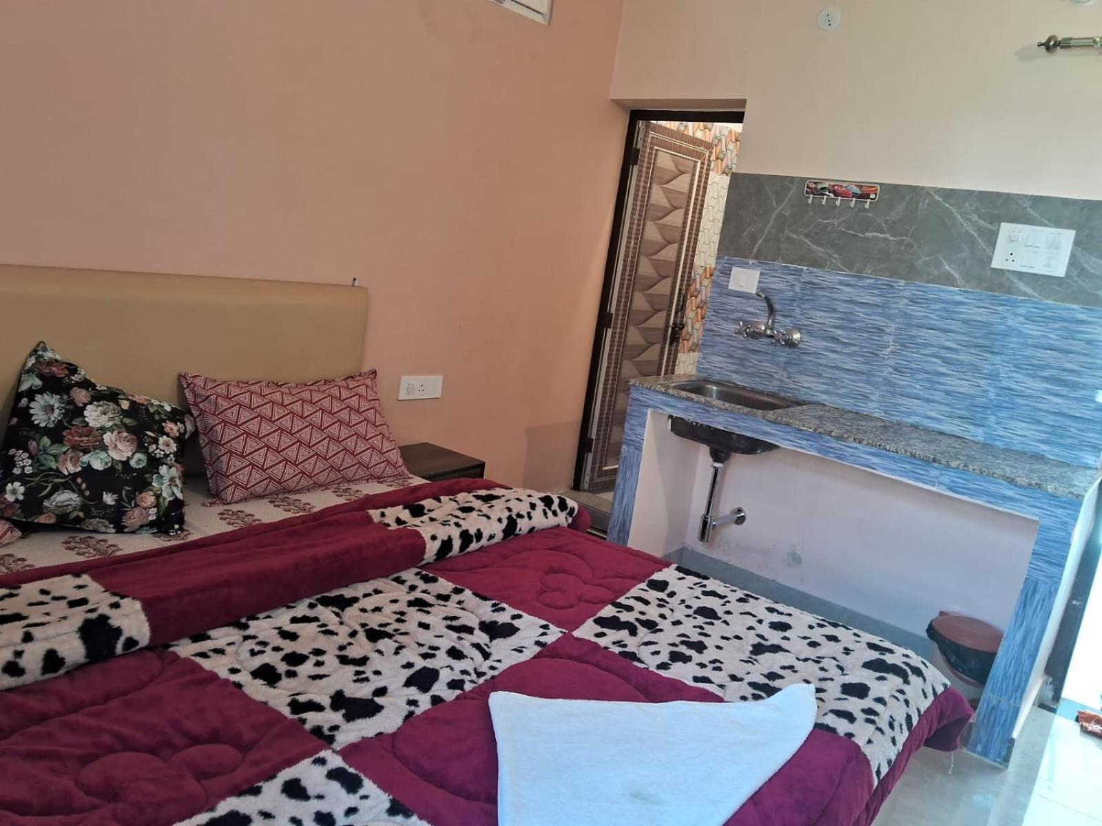 Gungun Homestay Rishīkesh Extérieur photo