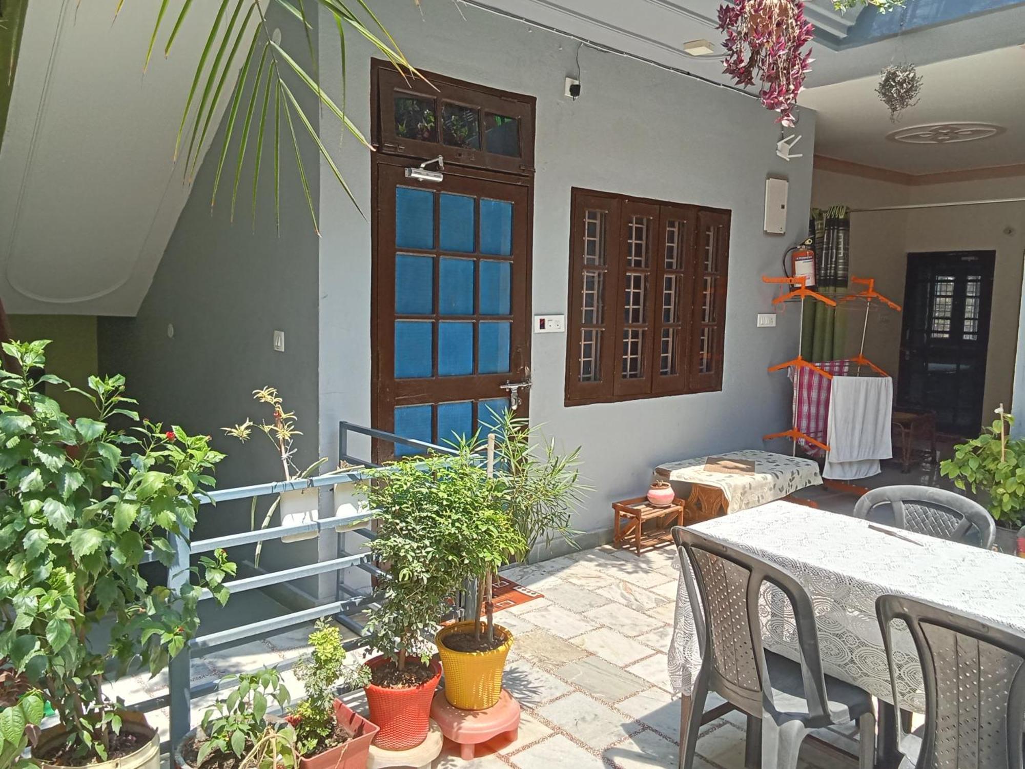 Gungun Homestay Rishīkesh Extérieur photo